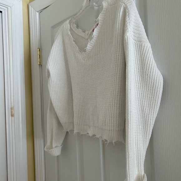 Francesca's Collections (Mi ami) White Knit Sweater Small - Picture 4 of 7